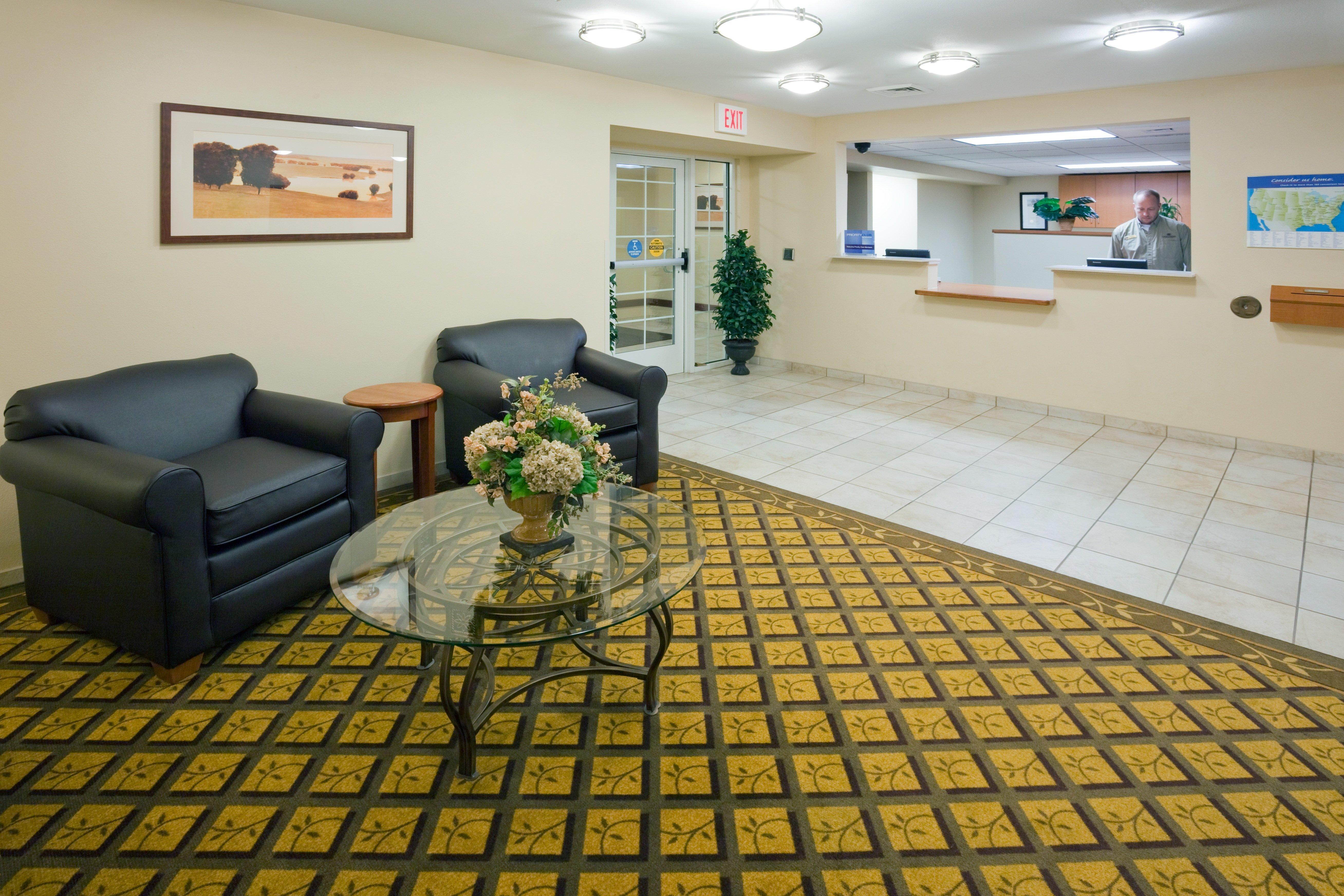 Candlewood Suites Milwaukee Brown Deer, An Ihg Hotel Dalaman gambar