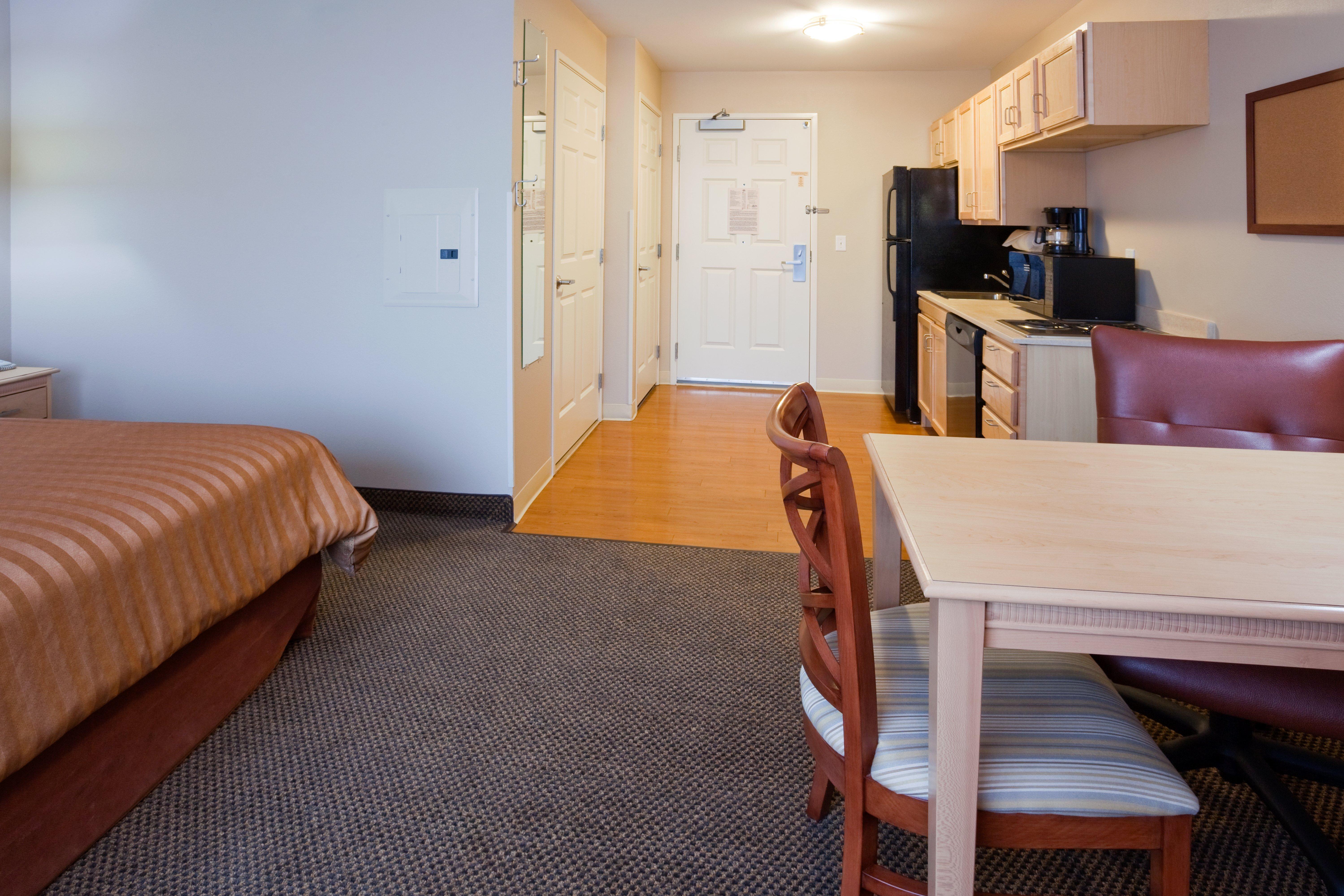Candlewood Suites Milwaukee Brown Deer, An Ihg Hotel Luaran gambar